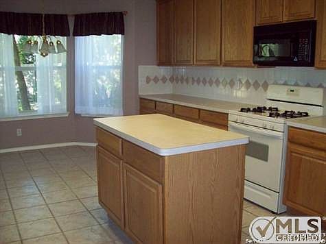 2nd image of 4512 Cascade Dr