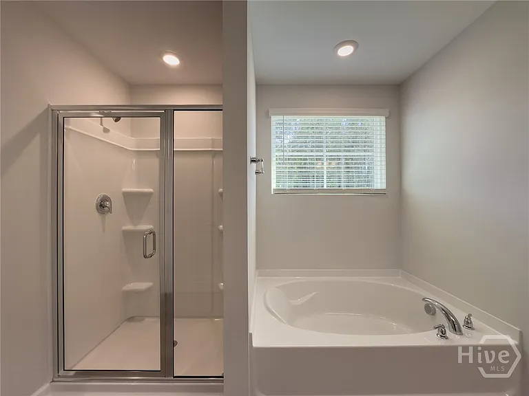 115 Melody Dr — Photo 25