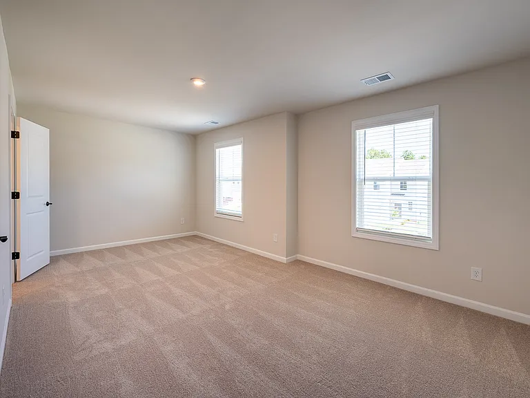 852 Tess St — Photo 19