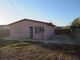 3rd image of 2712 E Pueblo Ave