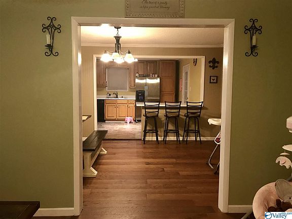 5th image of 3309 Avery Ave SW