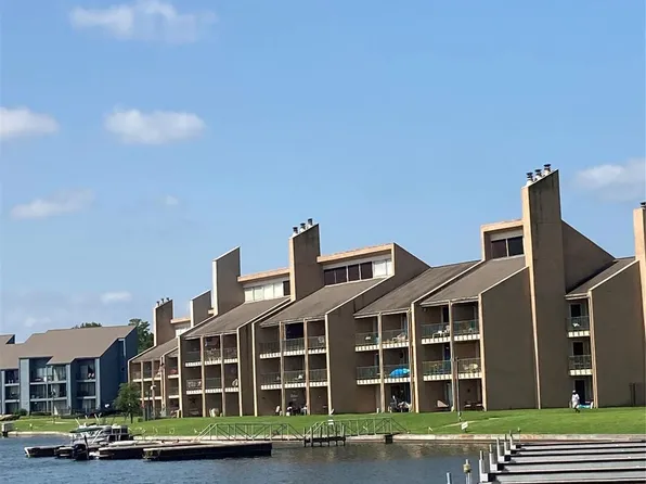 12500 Melville Dr, Montgomery, TX