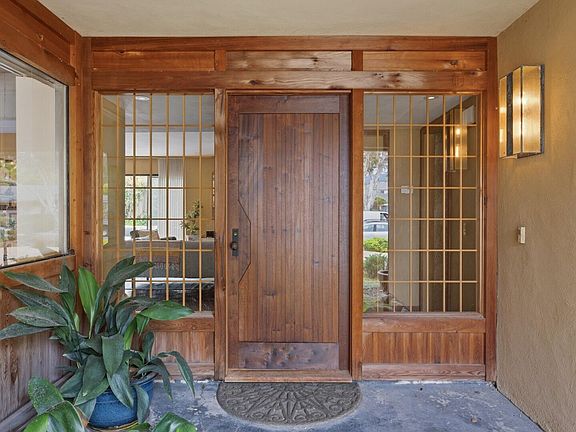 3rd image of 435 Camino Talavera