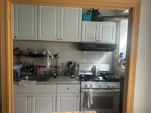 5th image of 5005 43rd Ave APT 2M