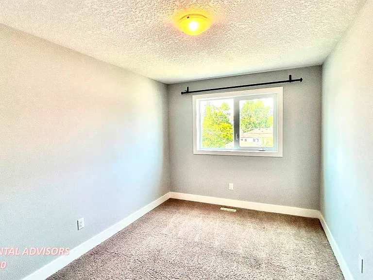 10530 62nd Ave NW #UPPER — Photo 15