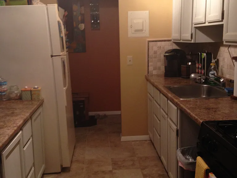 280 Gardner Ave — Photo 22