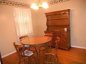 2nd image of 211 Dupont Ave