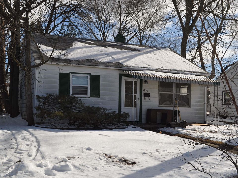 1st image of 1811 N 27th St