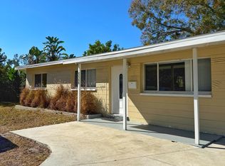 5520 Hobson St NE, Saint Petersburg, FL 33703