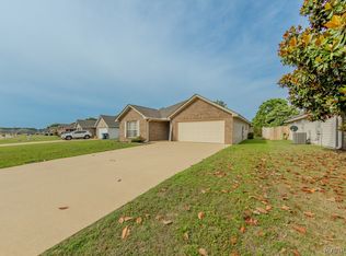 353 Cotton Lakes Blvd, Wetumpka, AL 36092