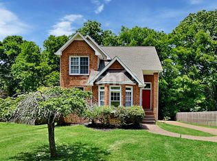 1423 Shoreside Dr, Hendersonville, TN 37075
