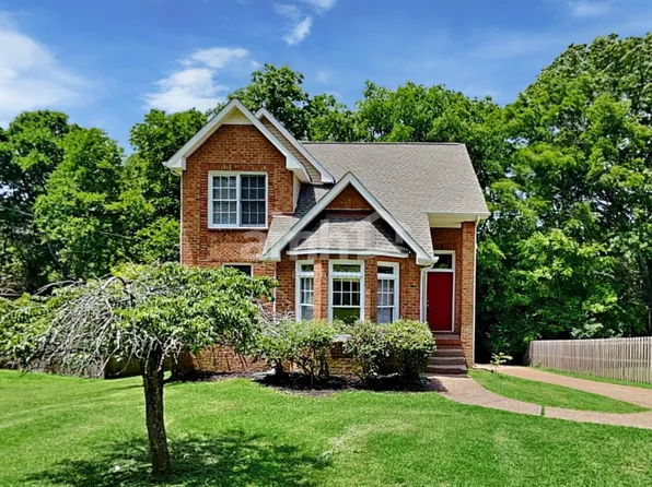 1423 Shoreside Dr, Hendersonville, TN 37075
