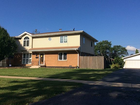 2nd image of 8314 Laramie Ave
