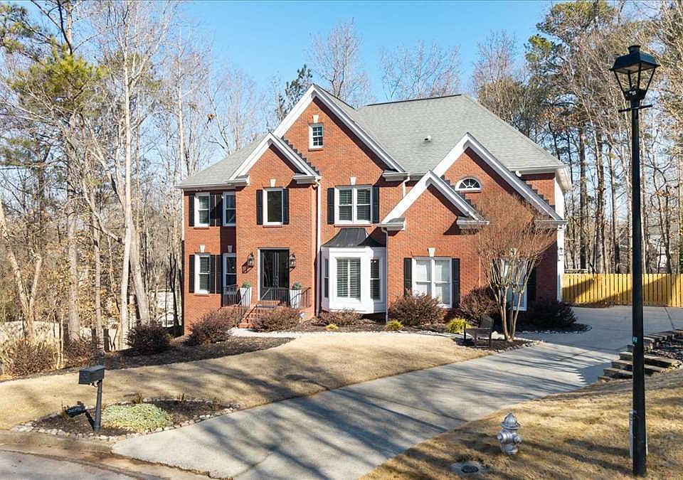 1st image of 1889 Point River Dr