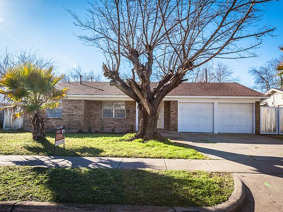2nd image of 6308 Solona Cir N