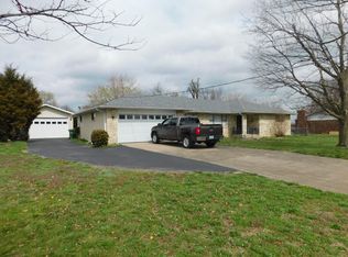 128 Hazel St, Monett, MO 65708