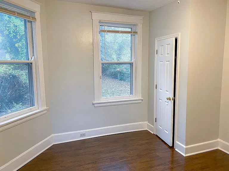 4133 Huston Ave — Photo 5