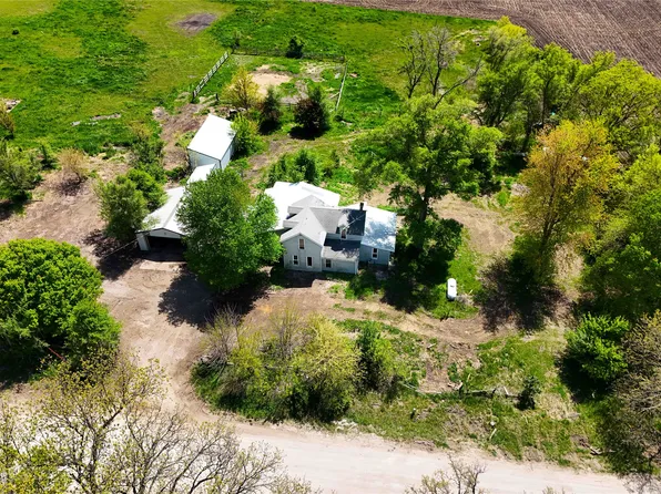 70448 335th St, Collins, IA 50055