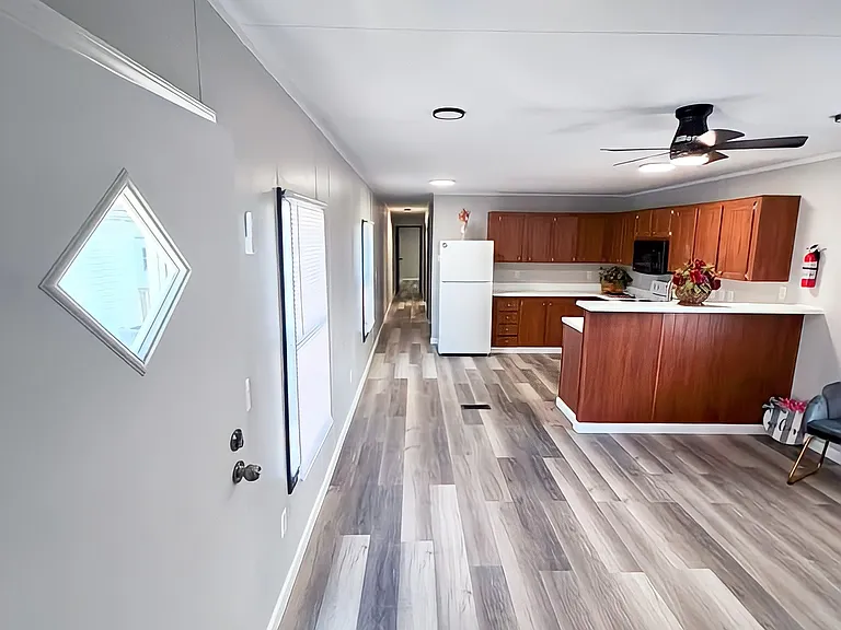 13 Deerwood Dr — Photo 3
