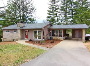 1633 Ridgeway Dr, Cape Girardeau, MO 63701
