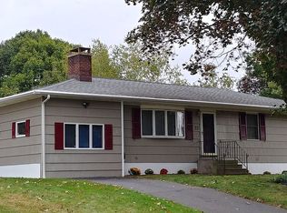 22 Stonybrook Rd, Waterbury, CT 06705