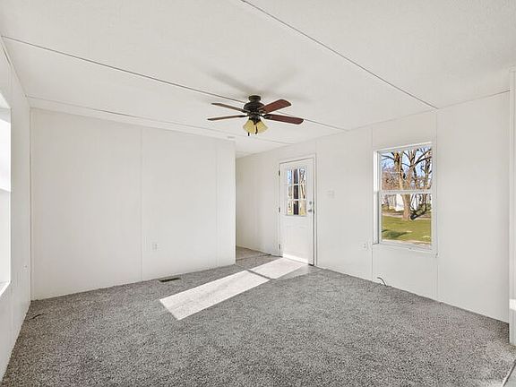 3rd image of 1710 S Walnut St #6