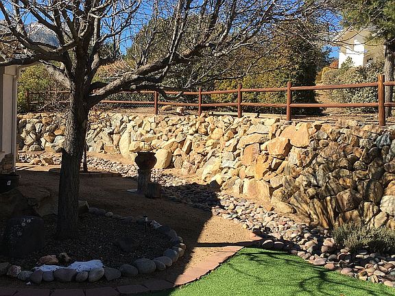 2nd image of 2252 W Twinoaks Dr