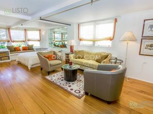 2051 Vallejo St, San Francisco, CA 94123