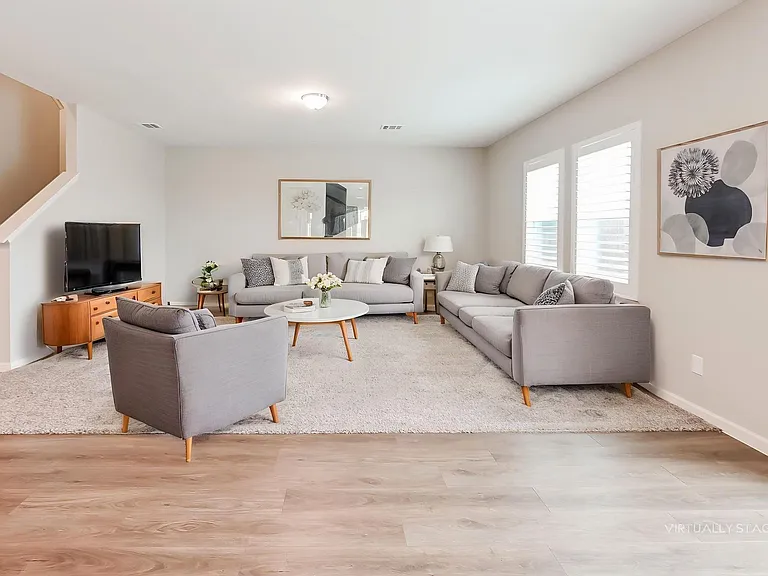 10080 Pappas Dr — Photo 4
