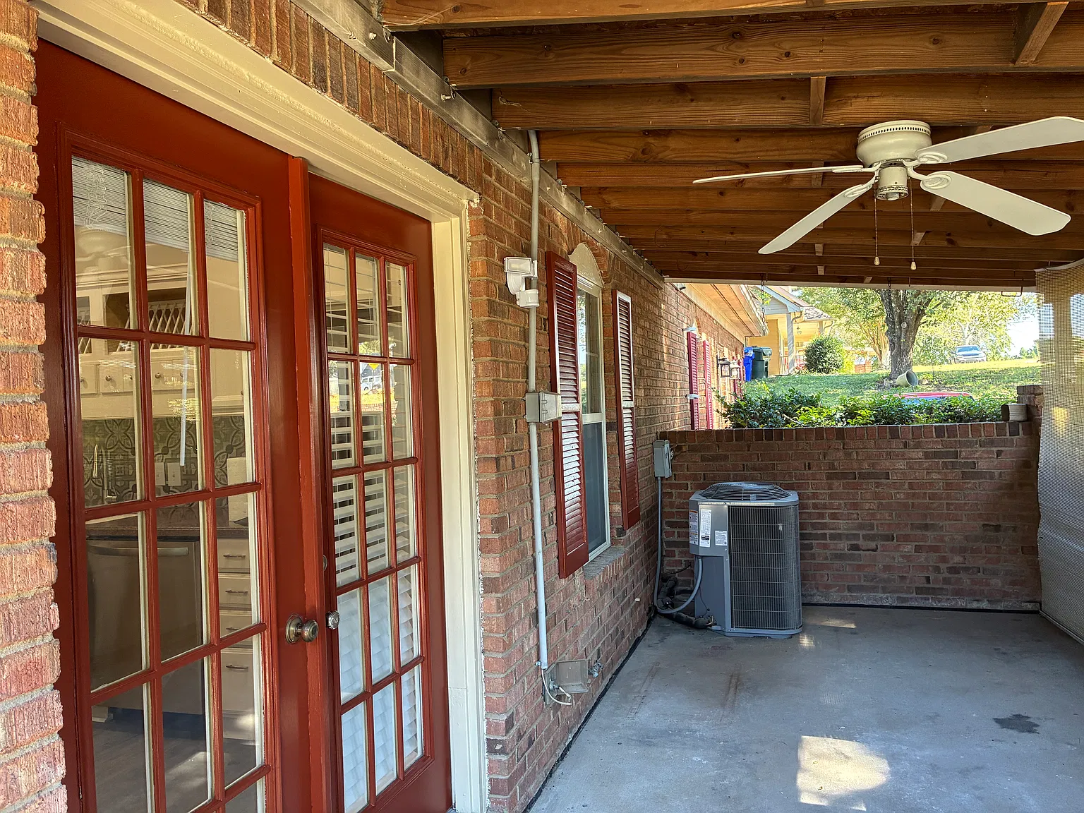 2 bed, 1183 sqft, $1,400 — Photo 2