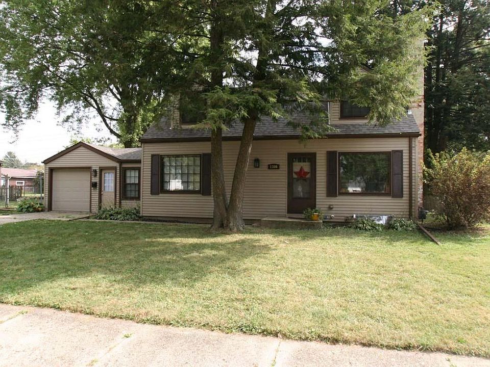 1st image of 1306 Craig Ave