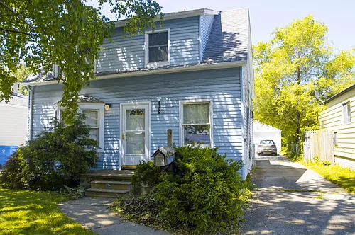 4168 Kingston St Photo 1