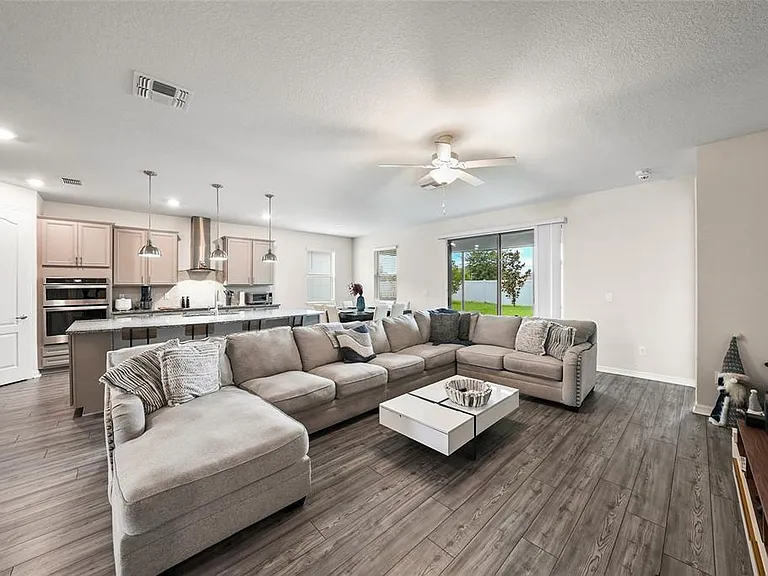 10913 Green Harvest Dr — Photo 12