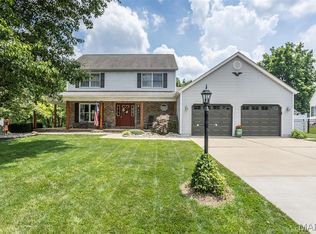 1729 Seminole Ln, Godfrey, IL 62035