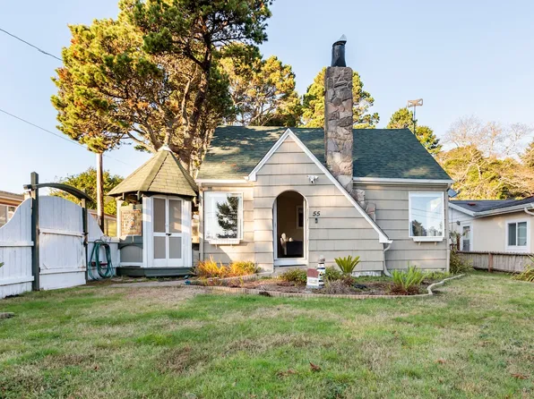 55 Breeze St, Depoe Bay, OR 97341