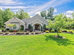 7769 Lake Royale Blvd, Kent, OH 44240