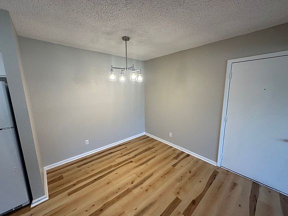 2nd image of 119 E Walnut St #407