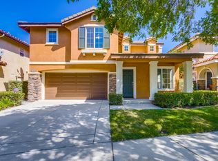 1727 Creekside Ln, Vista, CA 92081