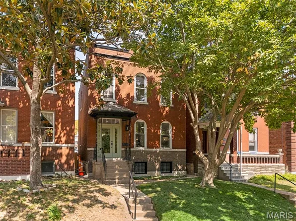 4151 Hartford St, Saint Louis, MO 63116