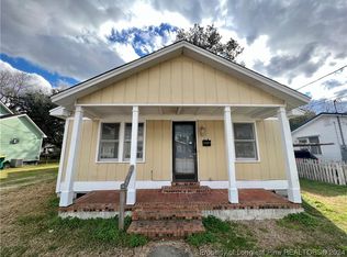 516 E 15th St, Lumberton, NC 28358