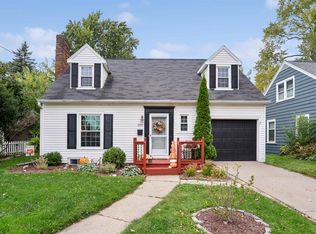 2115 N Morrison St, Appleton, WI 54911