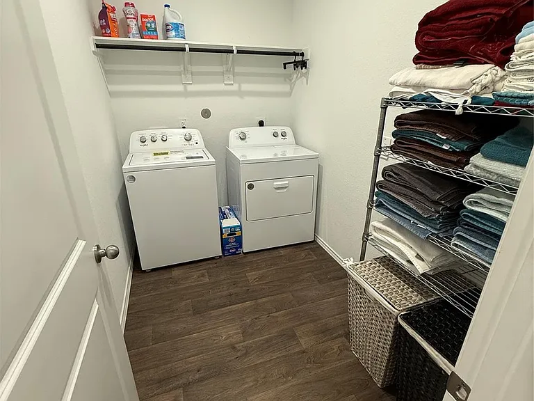 2914 Roman Forest Blvd — Photo 4