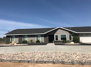 7368 Lincoln Ave, Hesperia, CA 92345