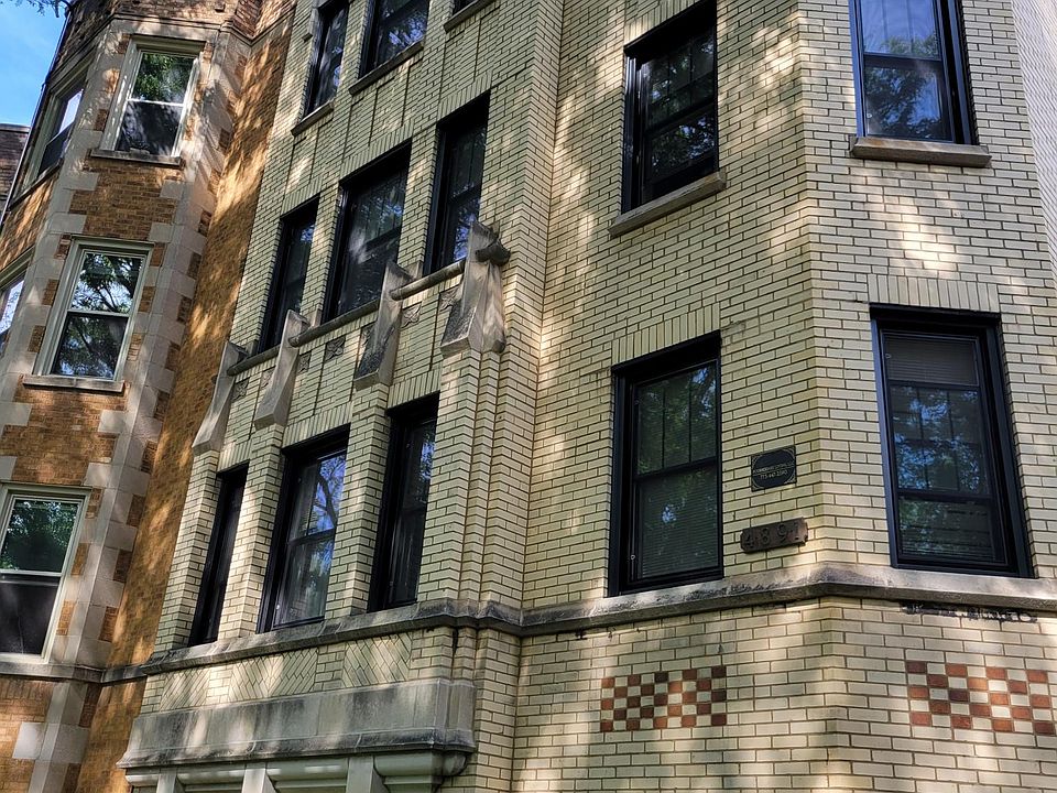 4891 N. Hermitage