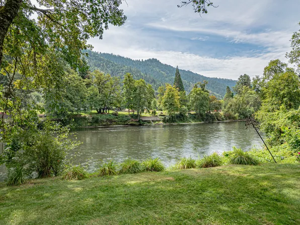 5605 Foothill Blvd, Rogue River, OR 97537