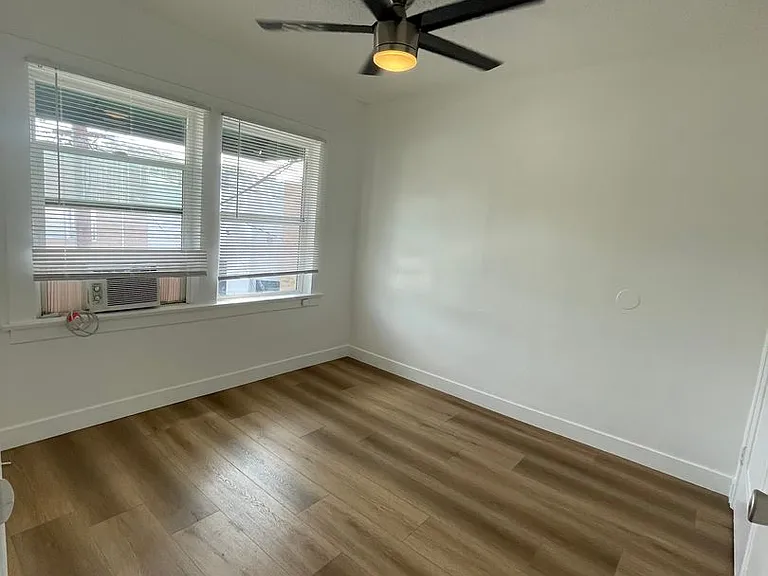 Glendale Lofts - SF Glendale Lofts LLC — Photo 13