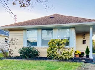 12 Palisades Dr, Toms River, NJ