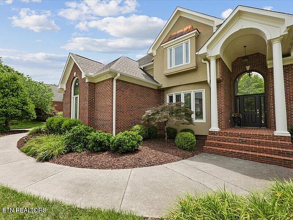 5th image of 9114 Hailes Abbey Ln