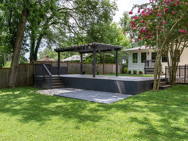 5004 Danby Dr — Photo 51