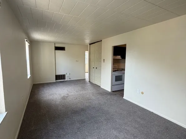 Bellevue Sheridan, 88 Sheridan Ave #302, Pittsburgh, PA 15202